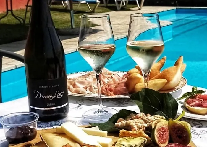 La Bella Vite Bed & Breakfast 3*